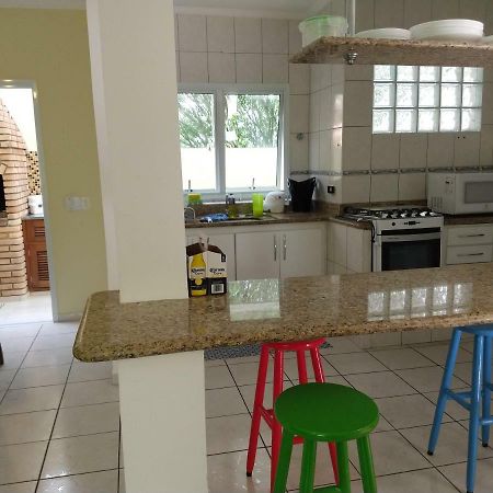 Casa Em Condominio - Enseada Гуаружа Екстериор снимка